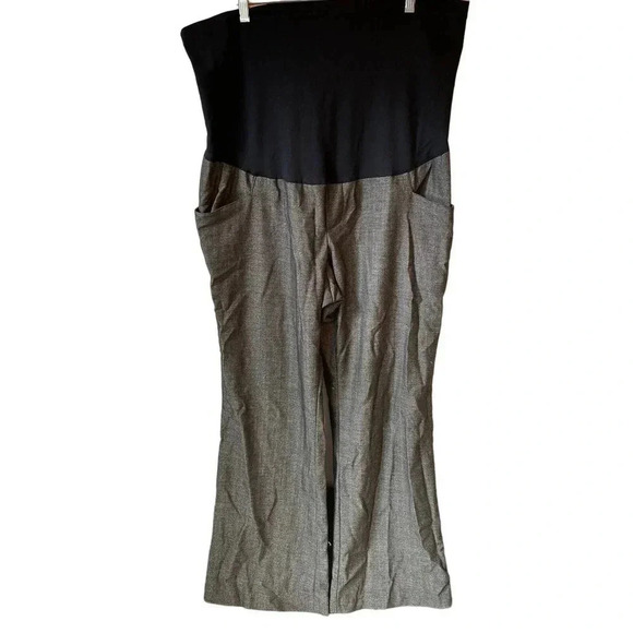 Liz Lange Maternity Casual Flare Leg Pants Plus Size 18 Pockets - Picture 1 of 8